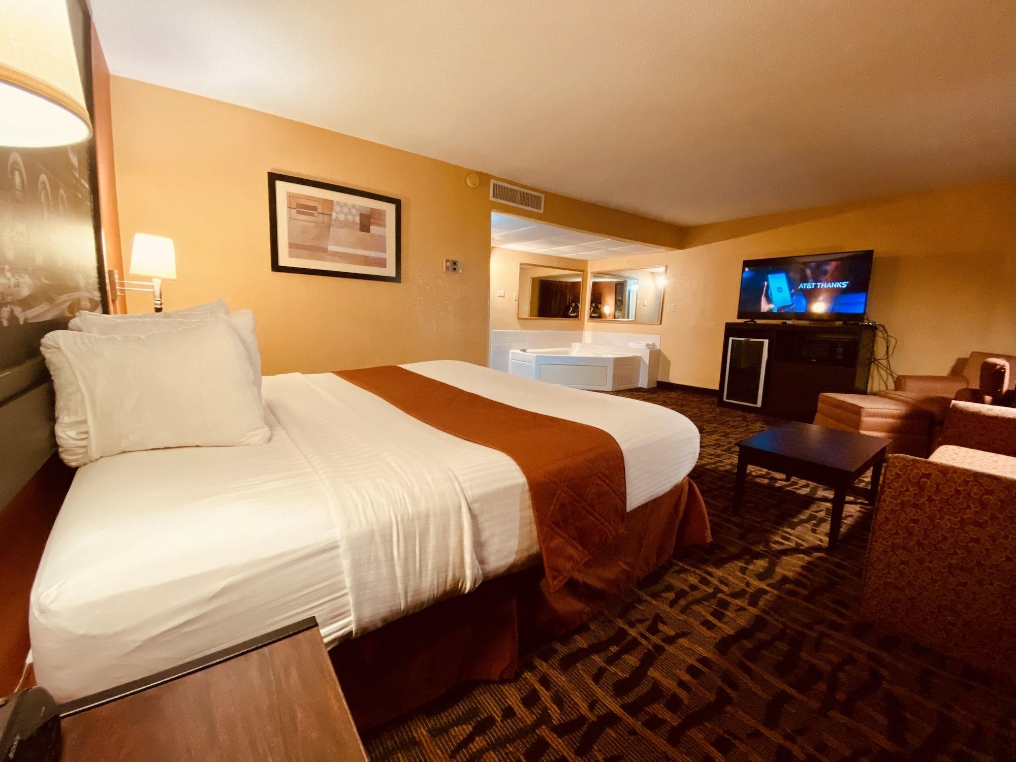 Super 8 By Wyndham Lawrence Ku Hotel Exterior photo